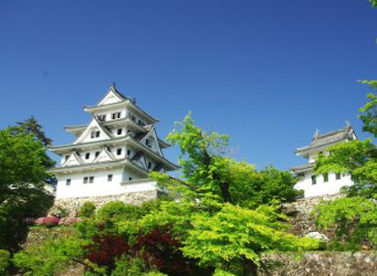 Gujo Hachiman Castle